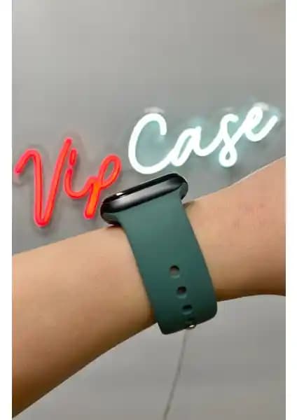 Apple Watch için rahatlık ve dayanıklı silikon kordonla kullanımda güvenli ve şık performans