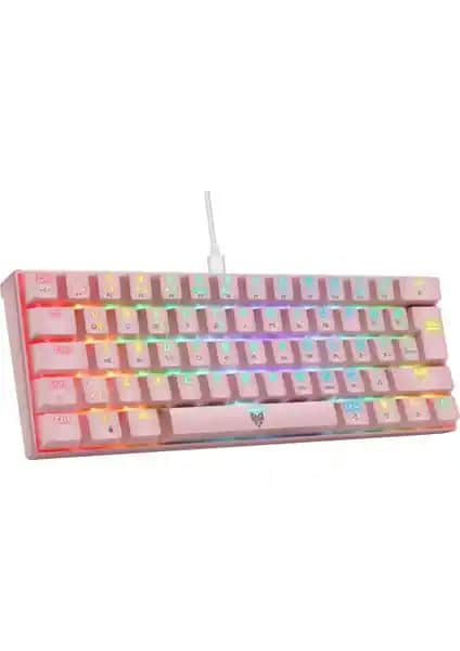 Blueforce Majesty 62 ve Sarftech T60 Mekanik Oyun Klavyeleri Karşılaştırması