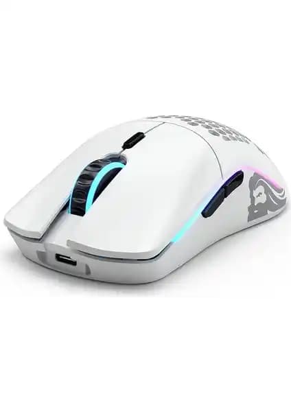 Glorious Model O ve SteelSeries Aerox 3 Snow Karşılaştırması: Performans, Tasarım ve Özellikler