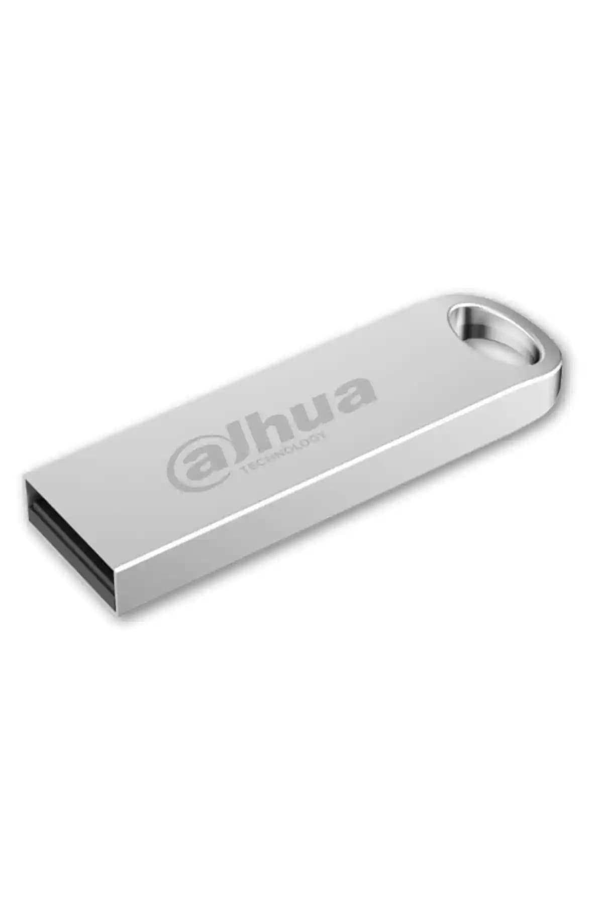 Dahua ve Powerway 4 GB Metal USB Bellek Karşılaştırması Hangi Model Daha Uygun