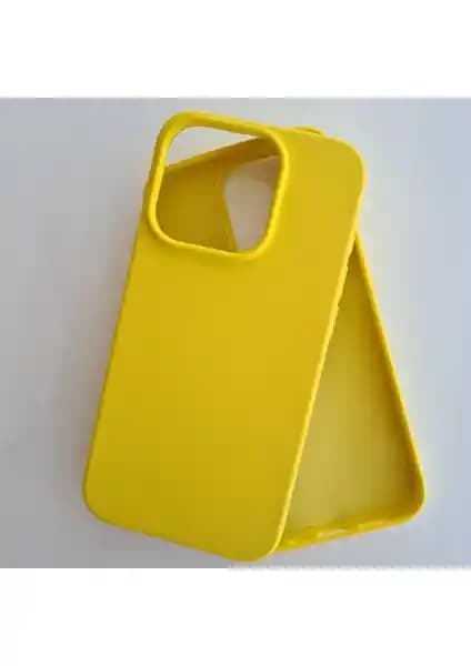 iPhone 15 Pro için Kadife Dokulu Silikon Kılıf: Şık ve Koruyucu Tasarım