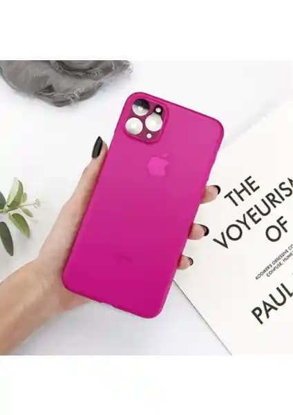 MobaxAksesuar iPhone 11 Pro Max Kılıfı: İnce ve Dayanıklı Koruma Çözümü