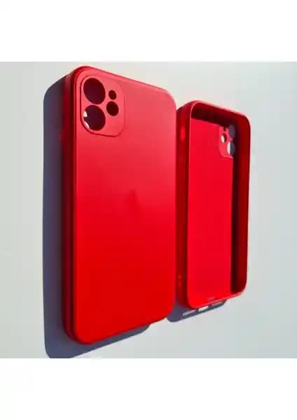 Pirok Store iPhone 11 Uyumlu Köşeli Silikon Kılıf: Şıklık ve Koruma Sağlayan Tasarım
