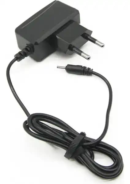 Syrox Nokia İnce Şarj Aleti: Nokia Classic için 10W Micro USB Adaptör İncelemesi