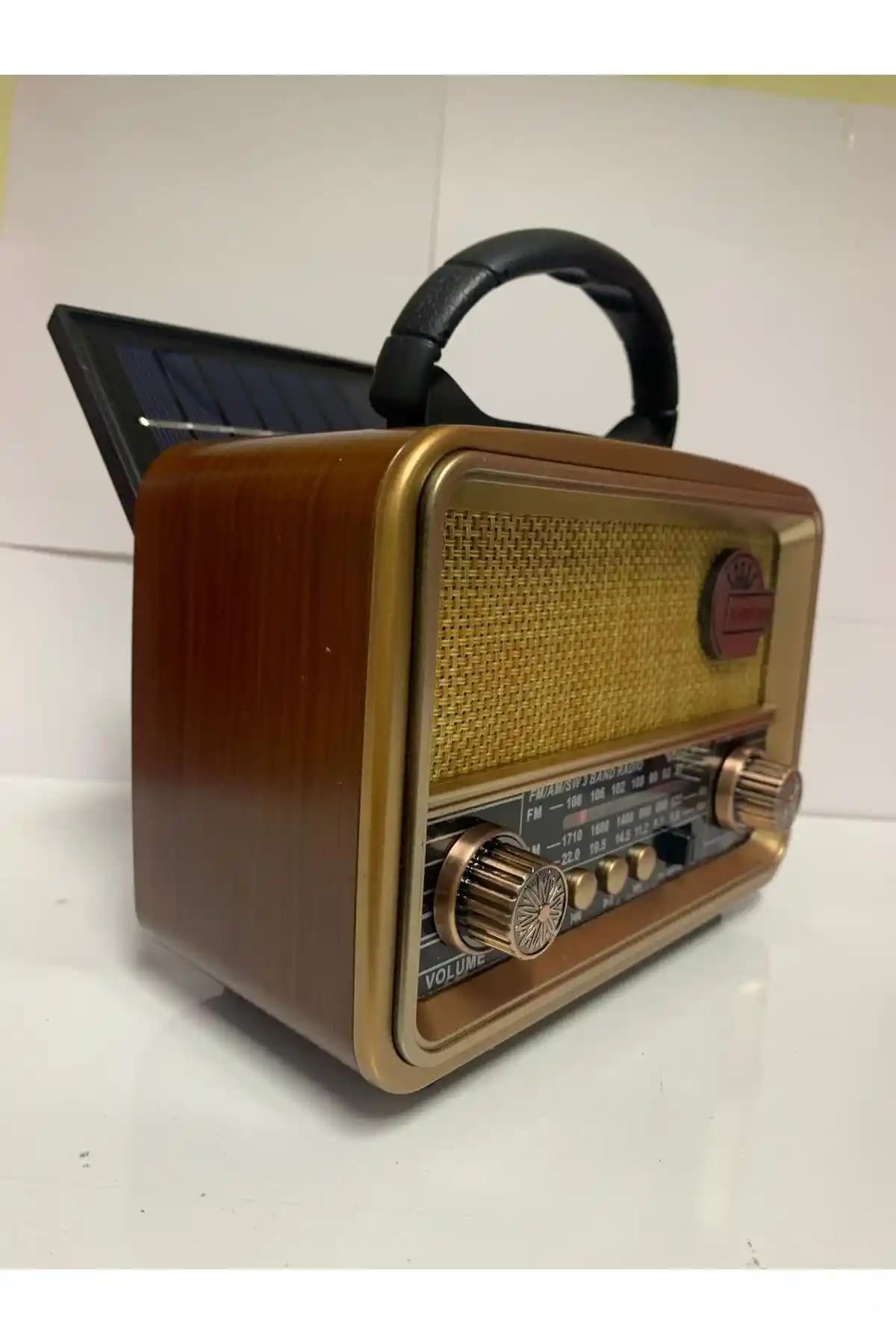 Everton Rt-827 Solar Paneli Nostaljik Radyo: Çok Fonksiyonlu ve Çevre Dostu Tasarım