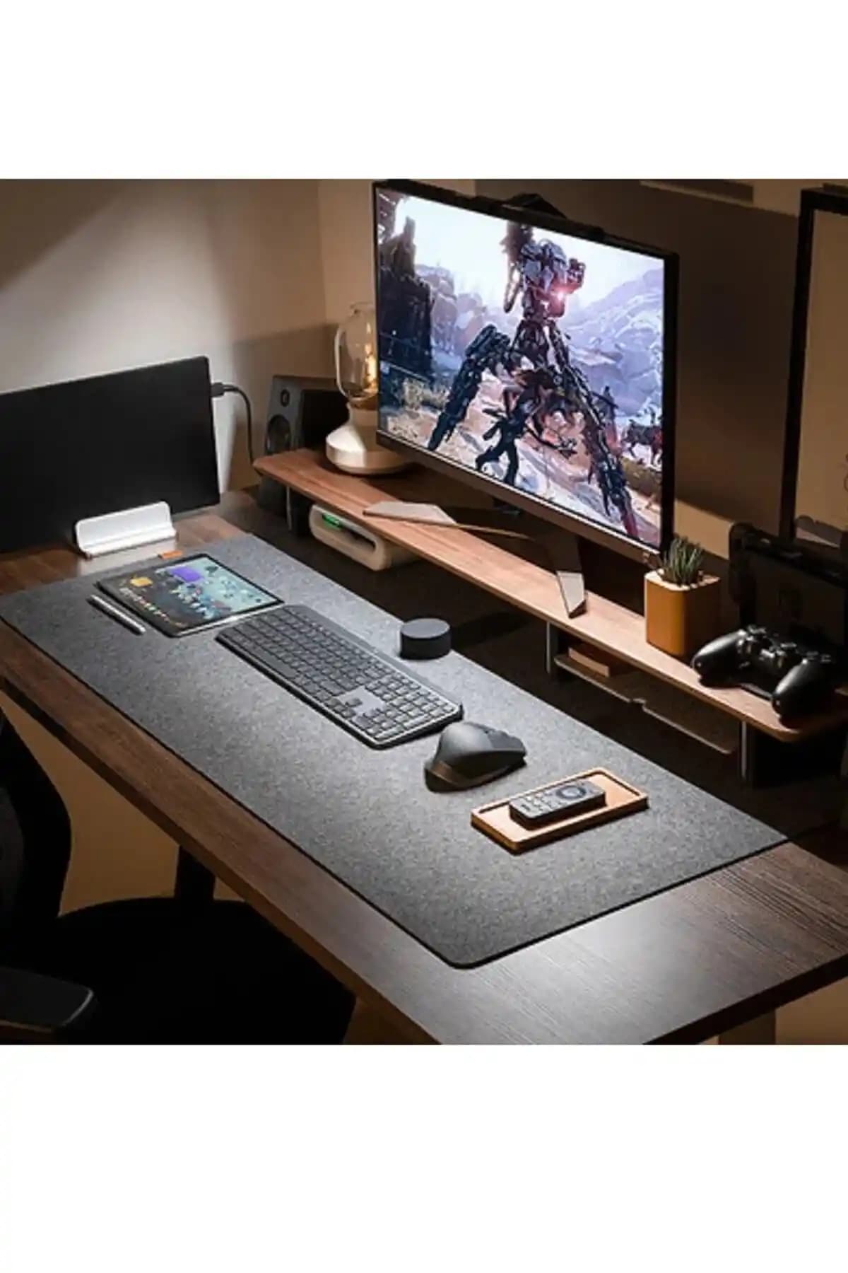 Trendbaza Masa Düzenleyici ve Oyuncu Mouse Pedi Geniş Yüzeyli Keçe Malzeme Modern Tasarım