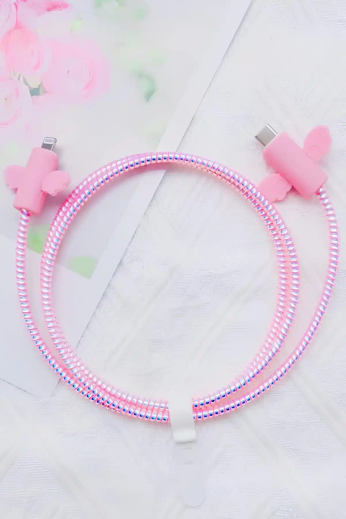 WANNA PROTECT Kablo Koruyucu Seti Telefonlar İçin Uyumlu ve Estetik Tasarım