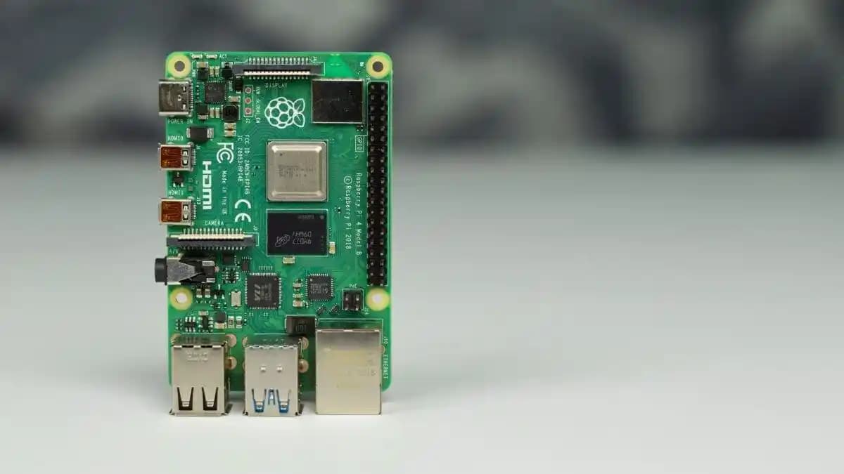 Raspberry Pi ve RAM Fiyatlarındaki Artışın Donanım Piyasasına Etkileri ve Kullanıcı Tepkileri