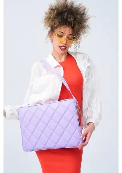 Morca Kapitone Laptop Kılıfı 15.6 ve 16 İnç için Şık ve Koruyucu Tasarım