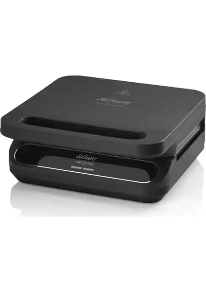 Arzum Ar2052-S ve Tuğra Mini 1800 W Tost Makinesi Karşılaştırması