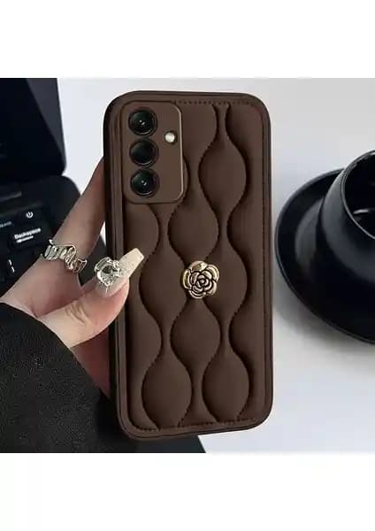 Samsung Galaxy A24 Uyumlu Kahverengi Deri Kılıf ile Şıklık ve Koruma Bir Arada