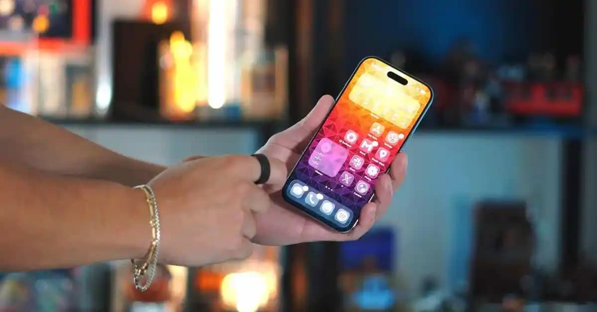 Apple'ın Flip Tarzı Katlanabilir iPhone Tasarımını Reddetme Sebepleri ve Kullanıcı Tepkileri