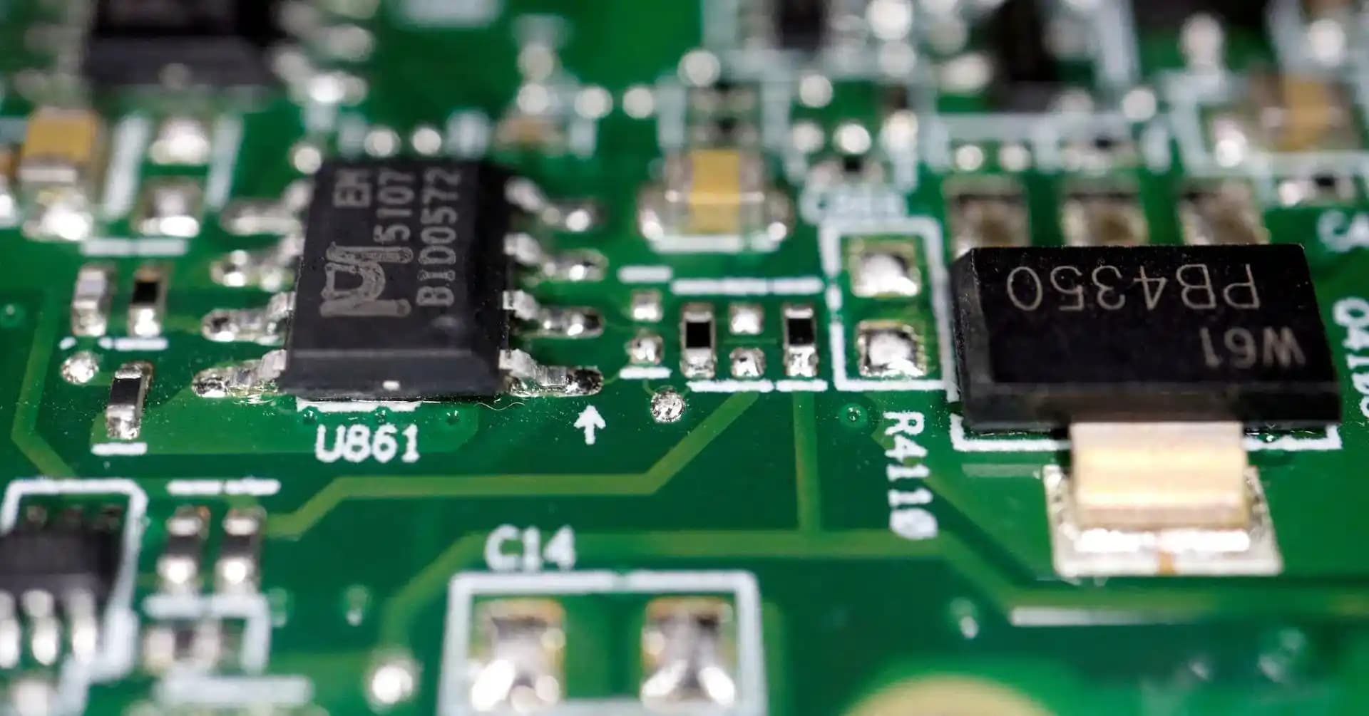 Çin'in 7nm Yarı İletken Üretim Kapasitesi ve Küresel Teknoloji Rekabeti