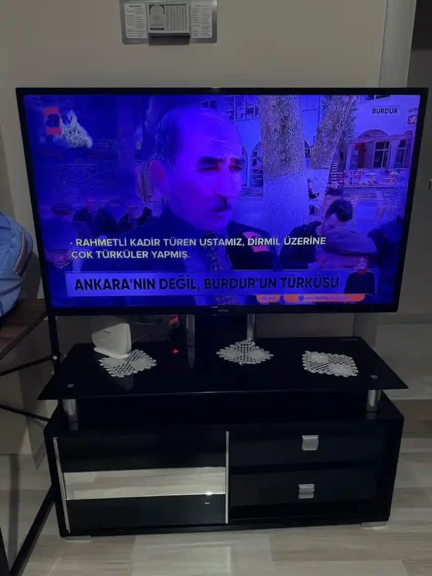 102 Ekran Televizyonlar ile Evde Sinema Keyfini Artıran Teknolojik Seçenekler