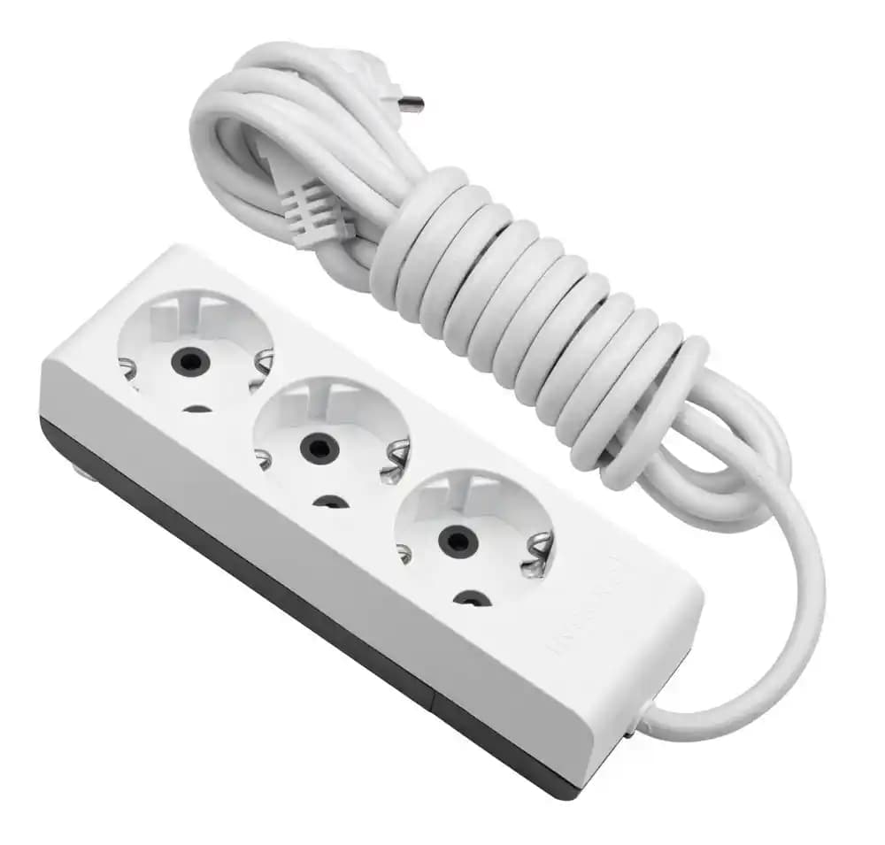 3’lü Prizler: Elektronik Güvenlik ve Verimlilik İçin Modern Çözümler