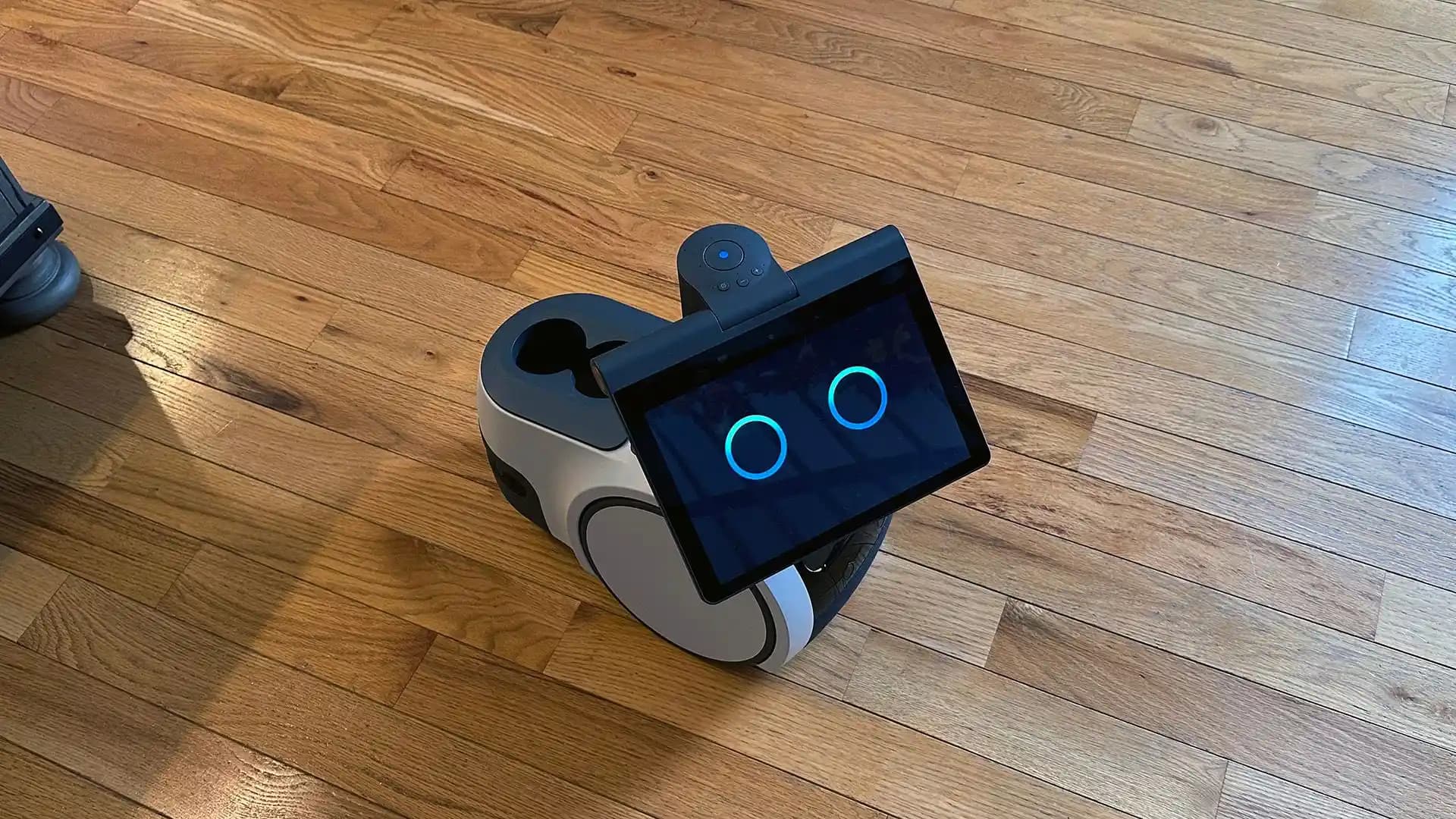 Akıllı Ev Teknolojileri ve Alexa Robotların Günümüzdeki Rolü ve Gelecek Potansiyeli