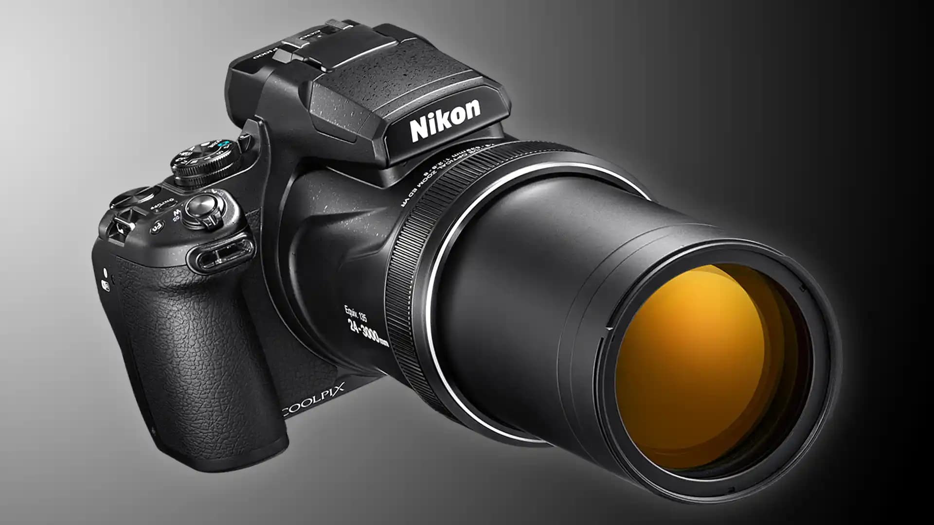Nikon COOLPIX P1000 Yüksek Yakınlaştırma Kapasiteli Profesyonel Dijital Kamera