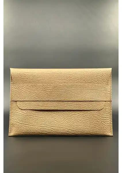 Hakiki Deri MacBook 13 İnç Kılıfı Şık ve Dayanıklı Tasarım ile Koruma Sunar