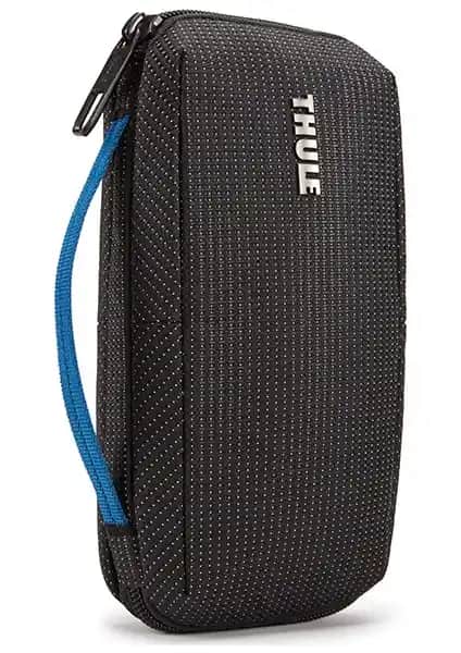 Thule Crossover 2 Büyük Boy Organizer Siyah: Fonksiyonel ve Şık Seyahat Aksesuarı