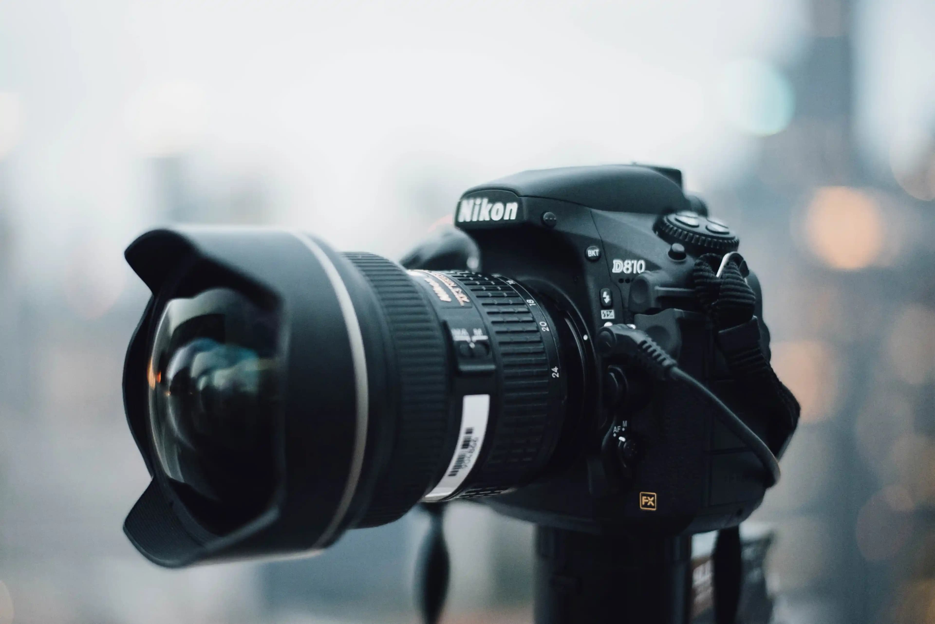 DSLR Fotoğraf Makineleri Hakkında Her Şey: Temel Bilgiler ve Kullanım İpuçları