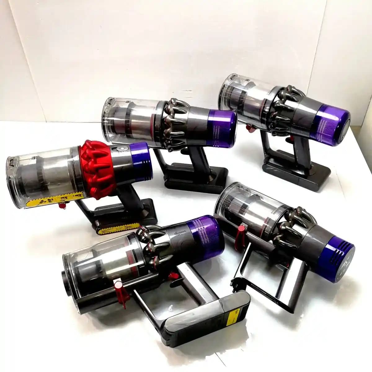 Dyson V14 Kablosuz Süpürge Özellikleri ve Teknolojik Yenilikler