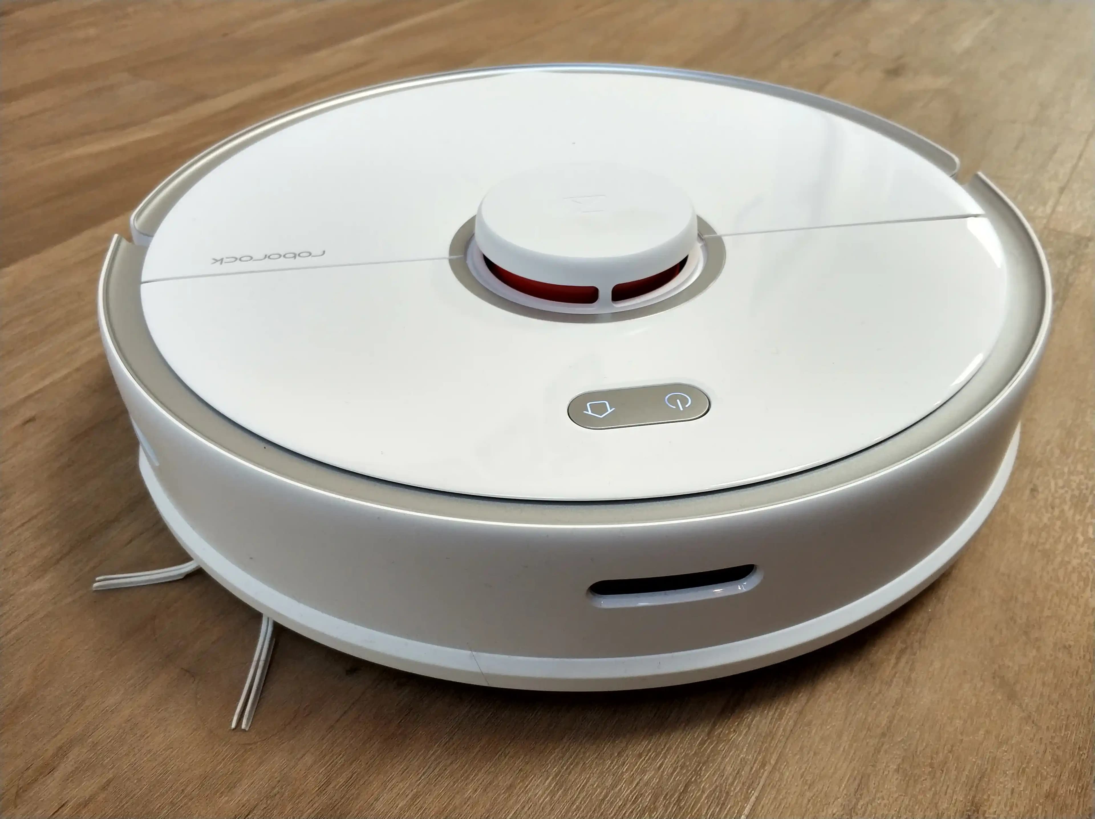 Elektronik ve Otomobil Sektöründeki En Son Gelişmeler ve Teknolojik Entegrasyonlar