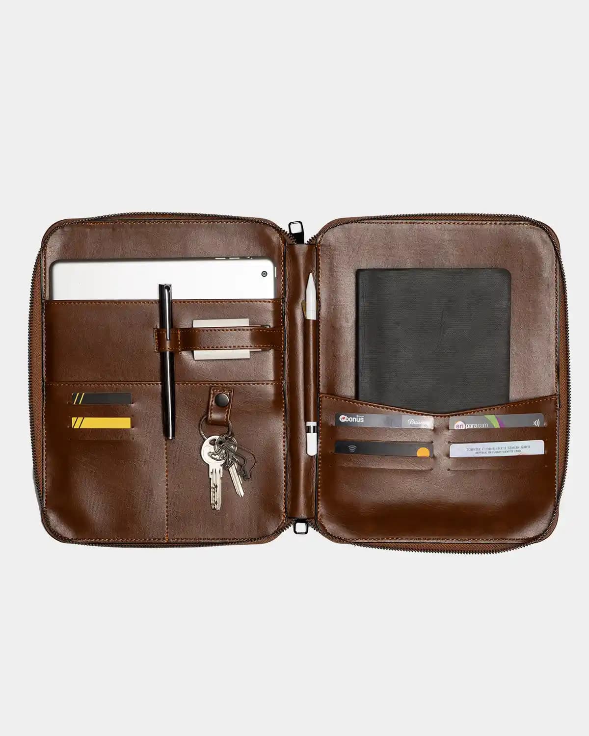 iPad Çantası Seçerken Dikkat Edilmesi Gerekenler ve Trendler Hakkında Kapsamlı Rehber