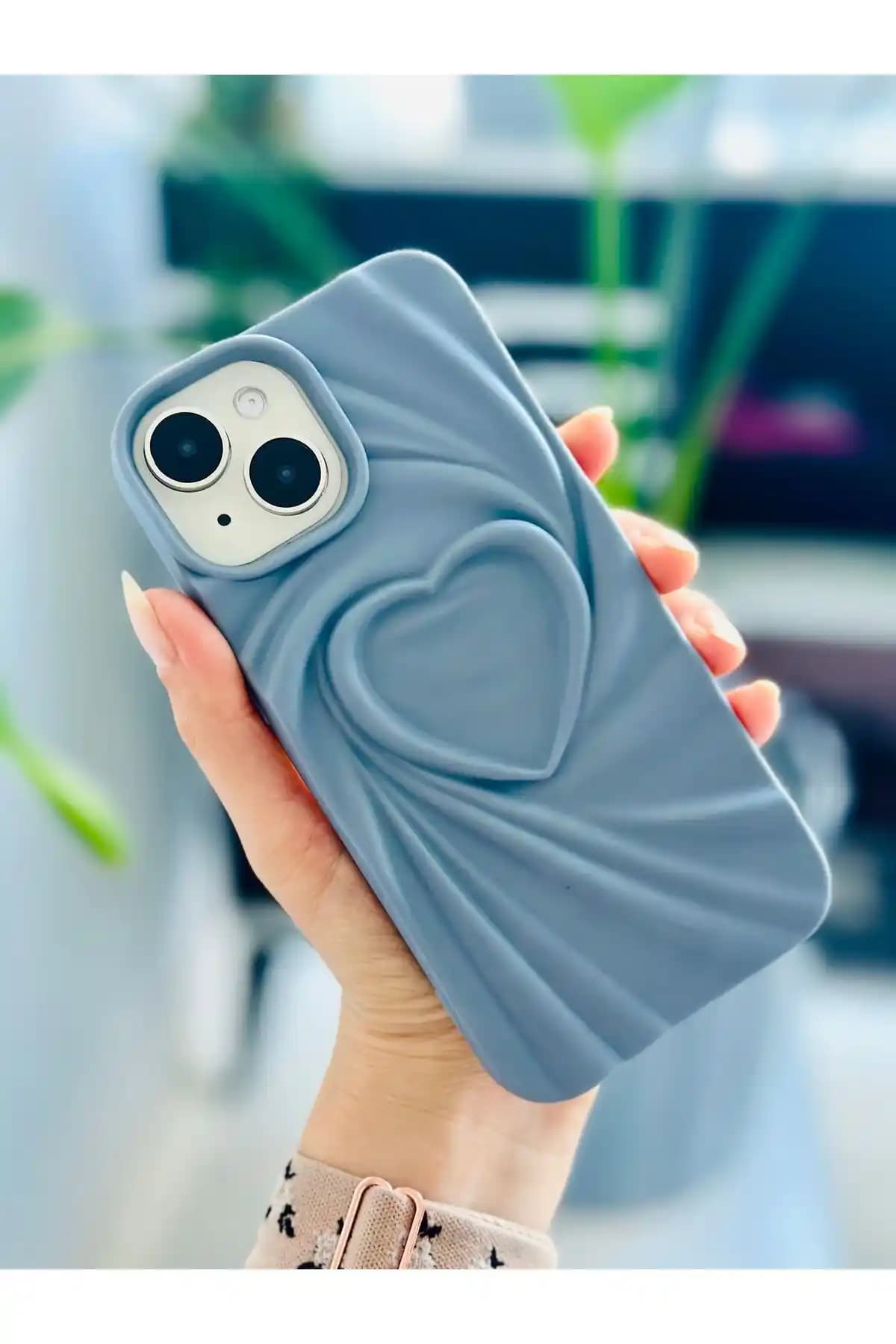 iPhone 13 İçin En İyi Aksesuarlar ve Kullanım İpuçları