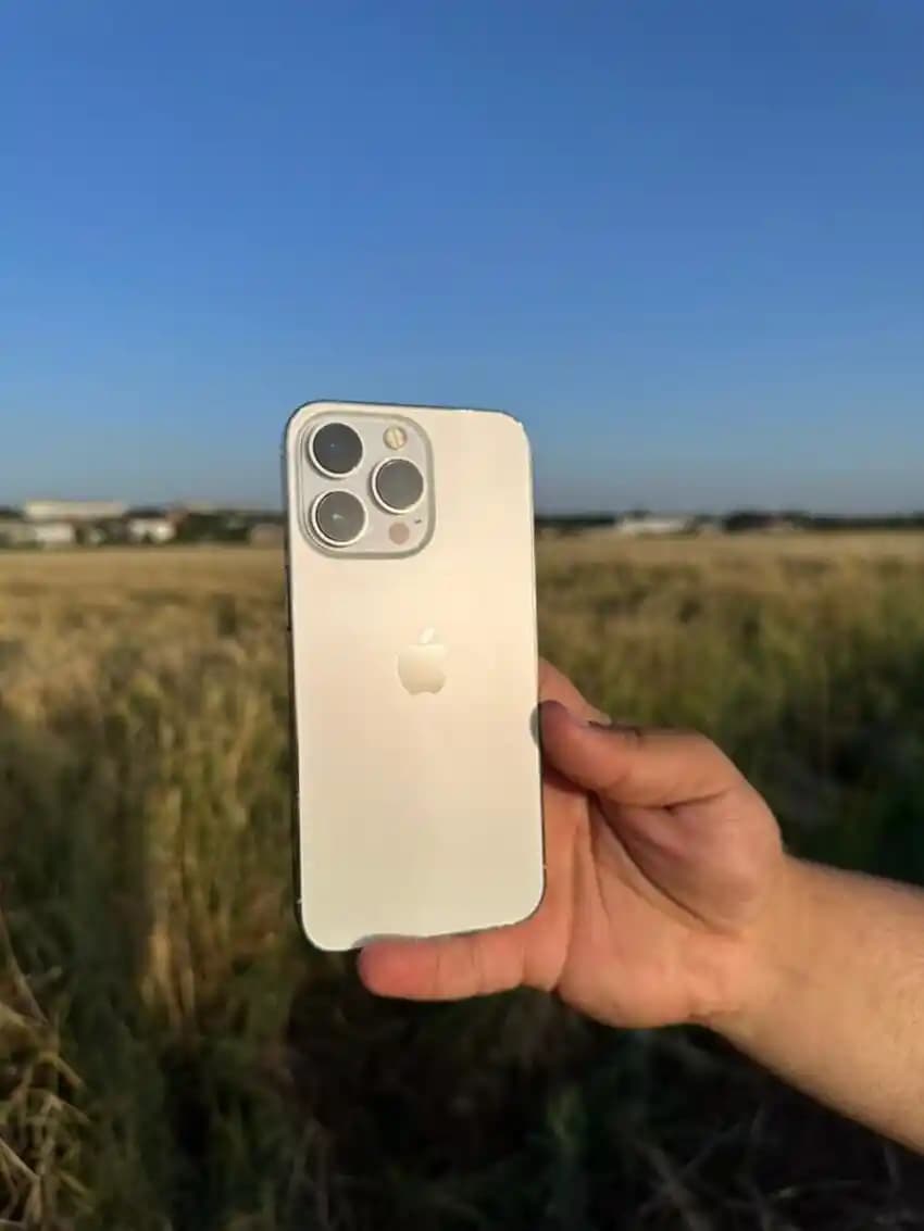 iPhone 13 Pro Beyaz: Şıklık ve Teknolojinin En İyi Buluşması