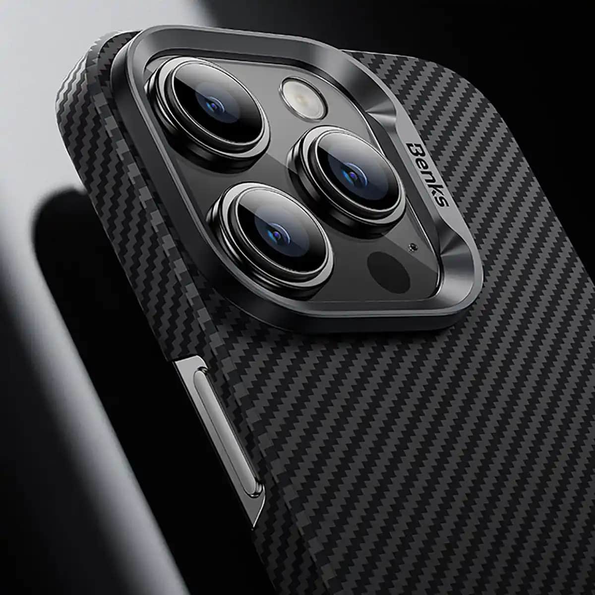 iPhone 15 için en iyi kılıf seçiminde dikkat edilmesi gerekenler ve güncel trendler