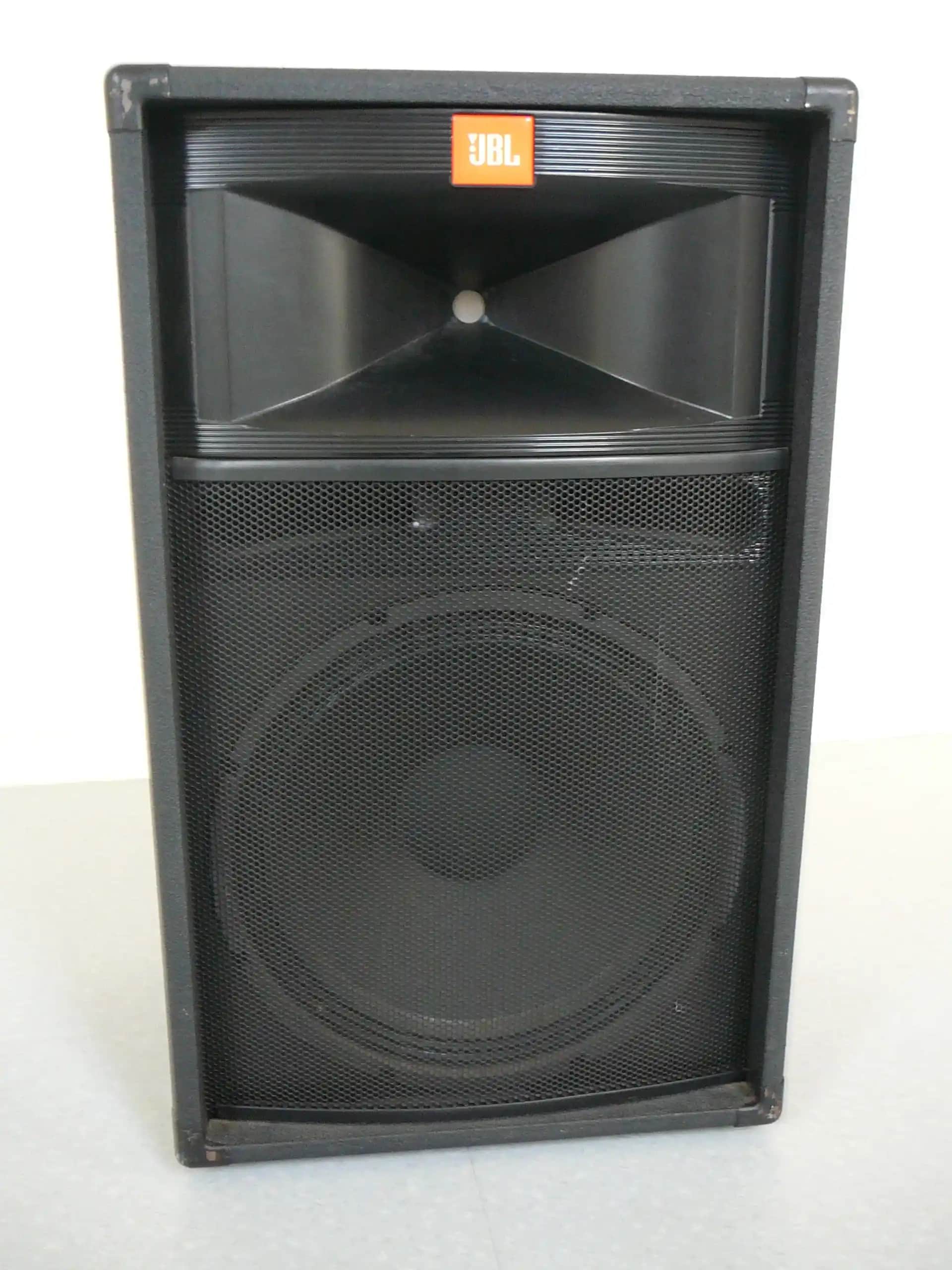 JBL TR Serisi Profesyonel Ses Sistemlerinde Güç ve Kalitenin Temsilcisi