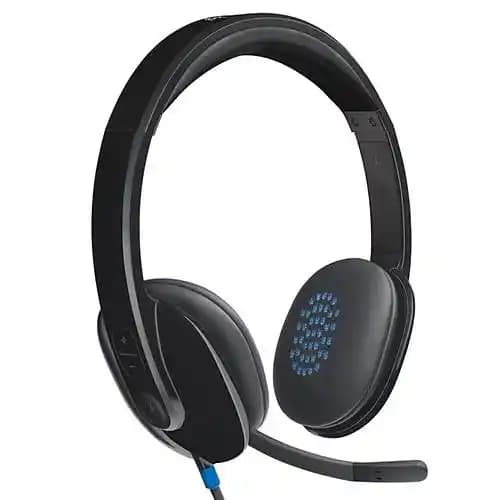 Kablolu Mikrofonlu Kulaklıklar: Ses Kalitesi ve Dayanıklılıkta En İyi Seçenekler