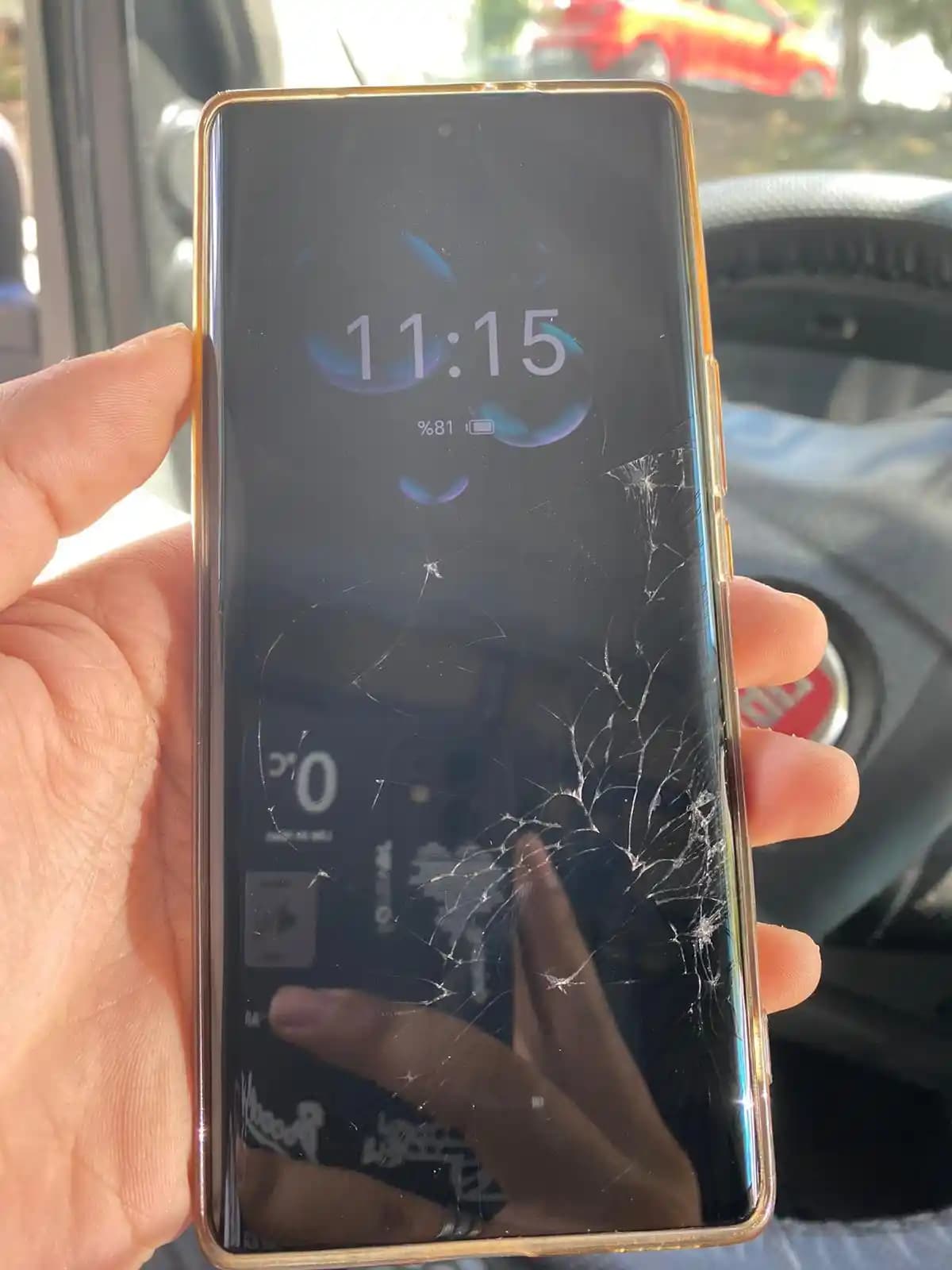 Kırılmayan Telefonlar: Dayanıklılık ve Teknolojide Yeni Bir Dönem