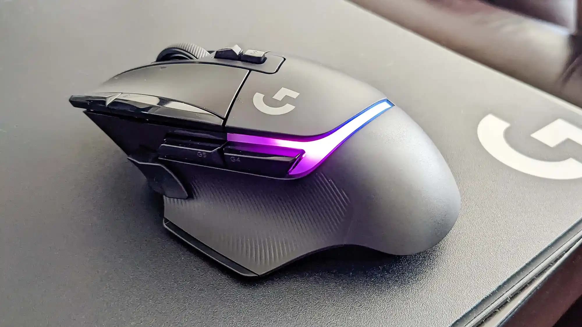 Logitech G502 X Lightspeed: Yüksek Performanslı Kablosuz Oyun Faresi İncelemesi
