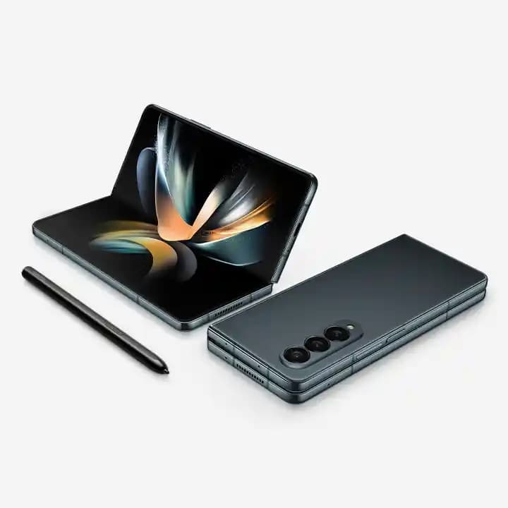 Samsung Galaxy Z Fold4: Katlanabilir Akıllı Telefonlarda Yeni Nesil Tasarım ve Performans Özellikleri