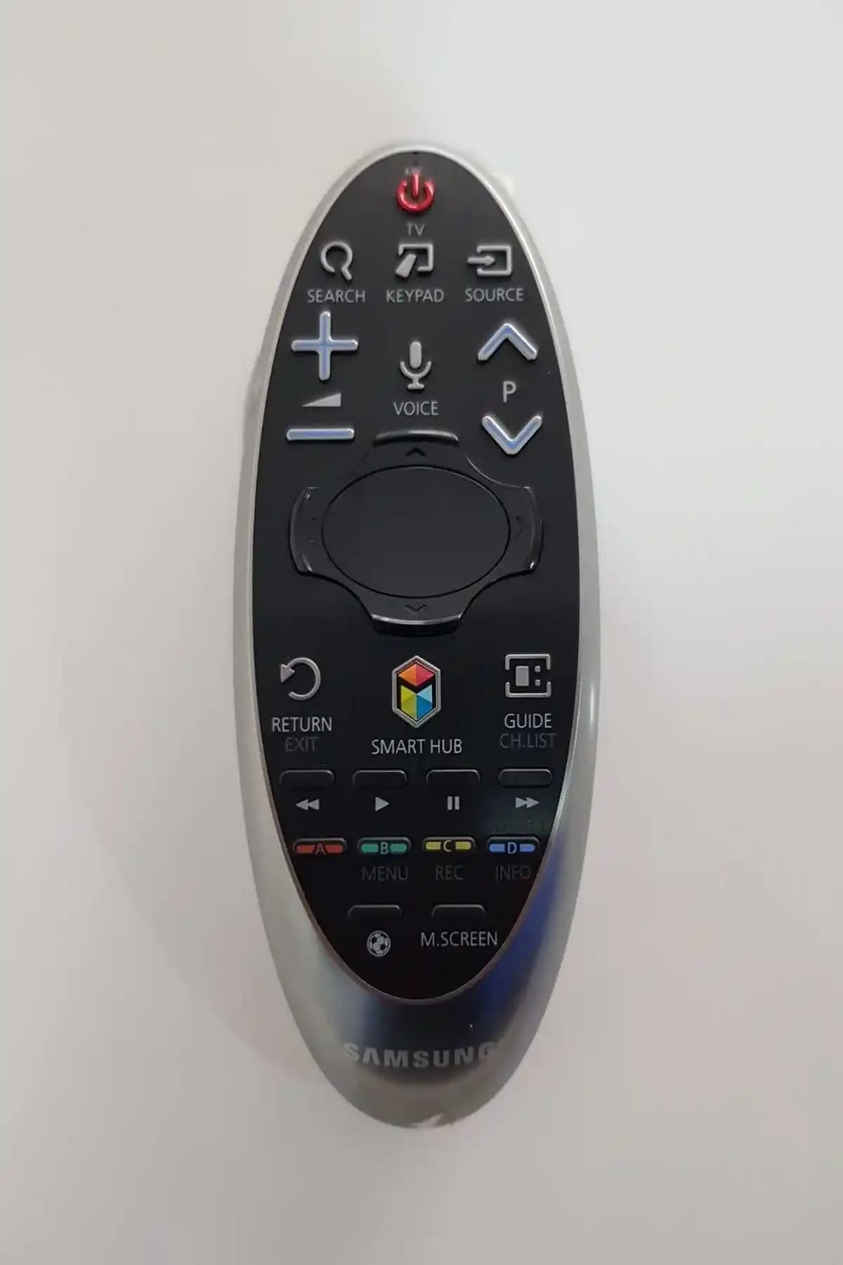 Samsung Smart TV Kumanda Rehberi: Özellikler, Kullanım İpuçları ve Gelecek Teknolojiler