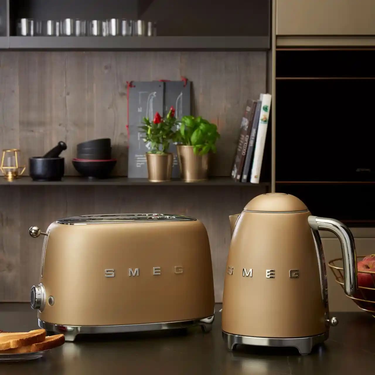 SMEG Elektronik Setleri: Modern Mutfaklar İçin Tasarım ve Teknolojinin Buluşması