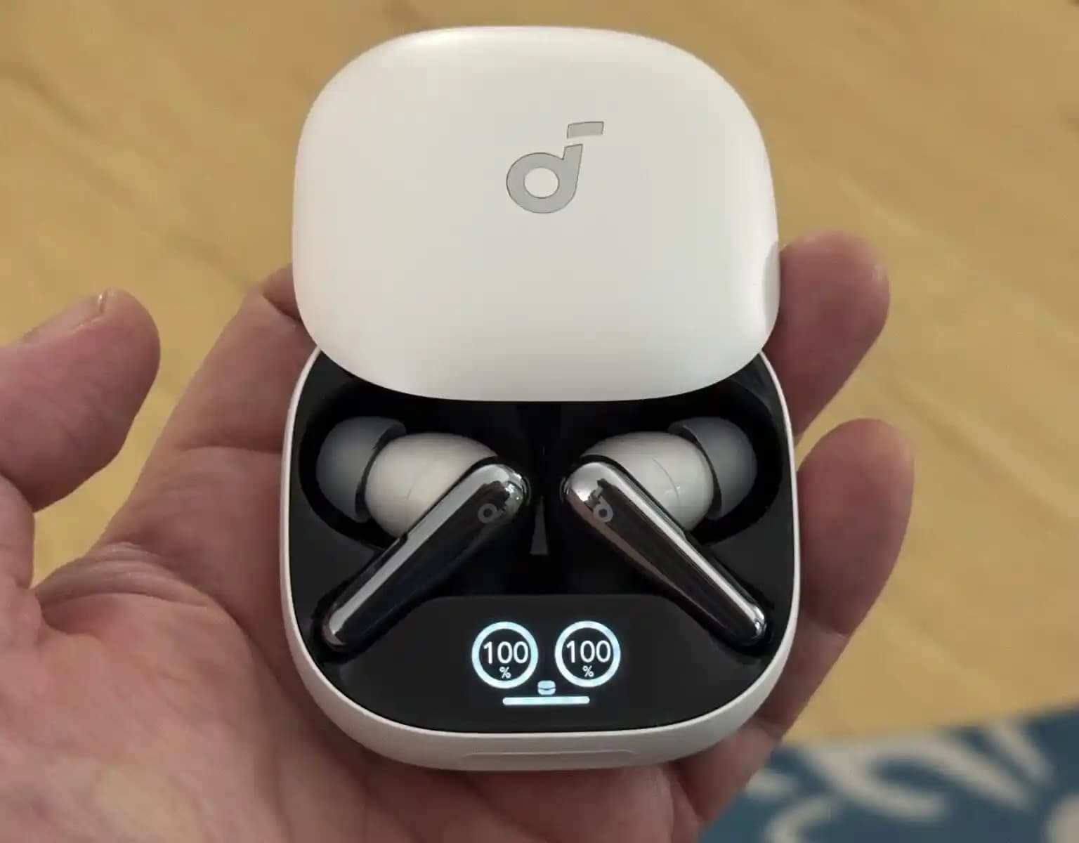 Soundcore Liberty 4 Pro: Gelişmiş Ses Teknolojisi ve Konfor Sunan Kablosuz Kulaklık