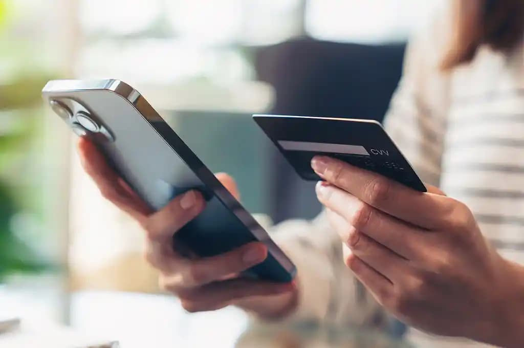 Telefon Kredileri: Günümüzde Mobil Finansal Çözümler ve Avantajları Hakkında Kapsamlı Bilgi
