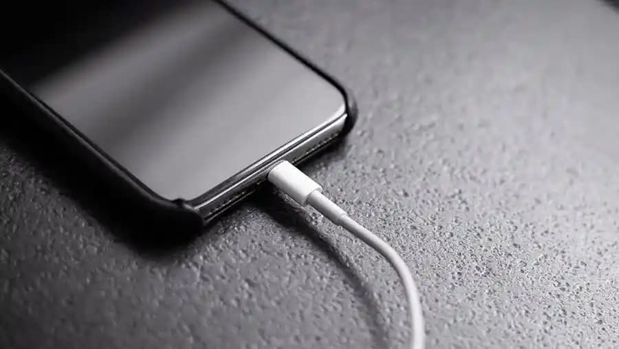 Telefon Şarjının Çabuk Tükenmesinin Nedenleri ve Uzun Süreli Kullanım İpuçları