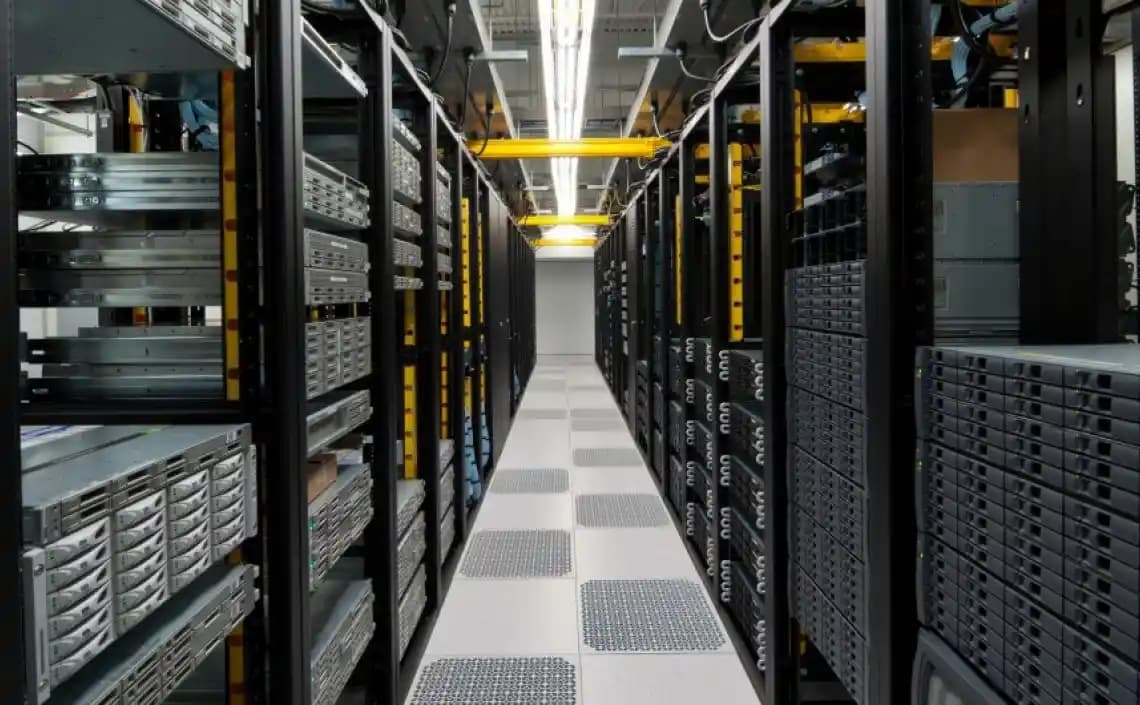 Elektronik Dünyasında Veri Depolama Sistemlerinin Güncel Prensipleri ve Gelecek Trendleri