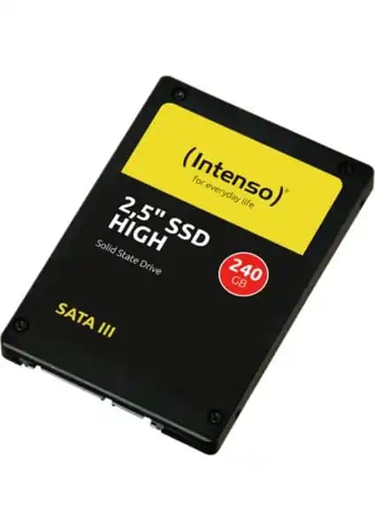 Intenso İnt3813440 ve Sandisk SSD Plus Arasında Karşılaştırma ve Performans Analizi