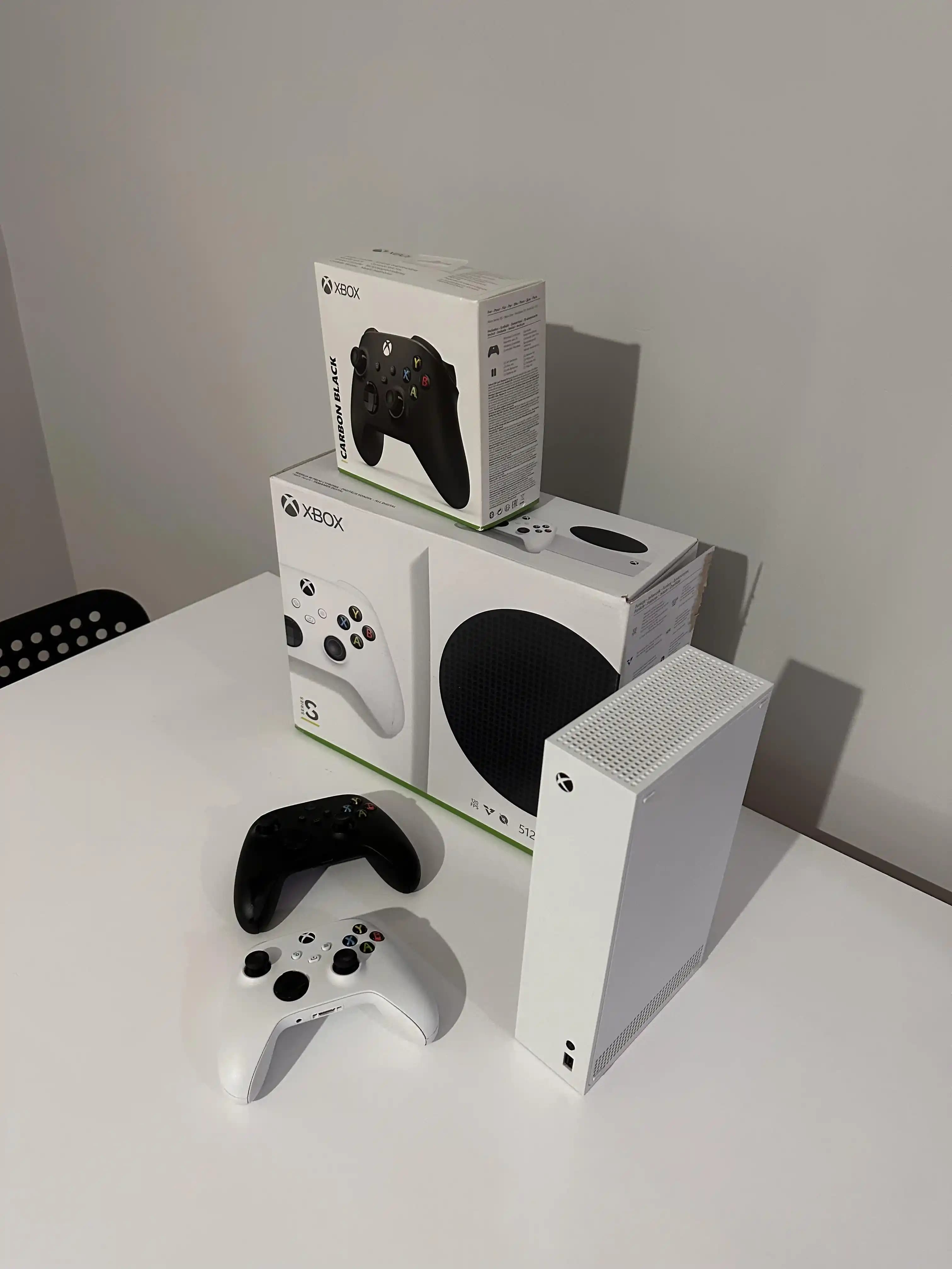 Xbox Series S Kontrolcüsü: Ergonomi, Özellikler ve Gelecek Trendler