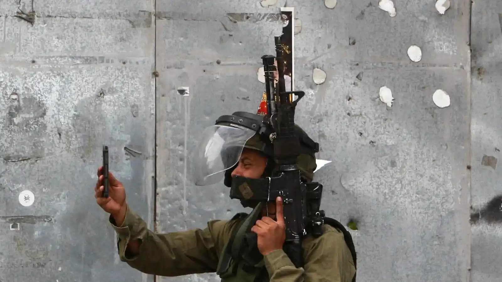 İsrail Savunma Kuvvetleri'nde iPhone Zorunluluğu ve Android Güvenlik Riskleri