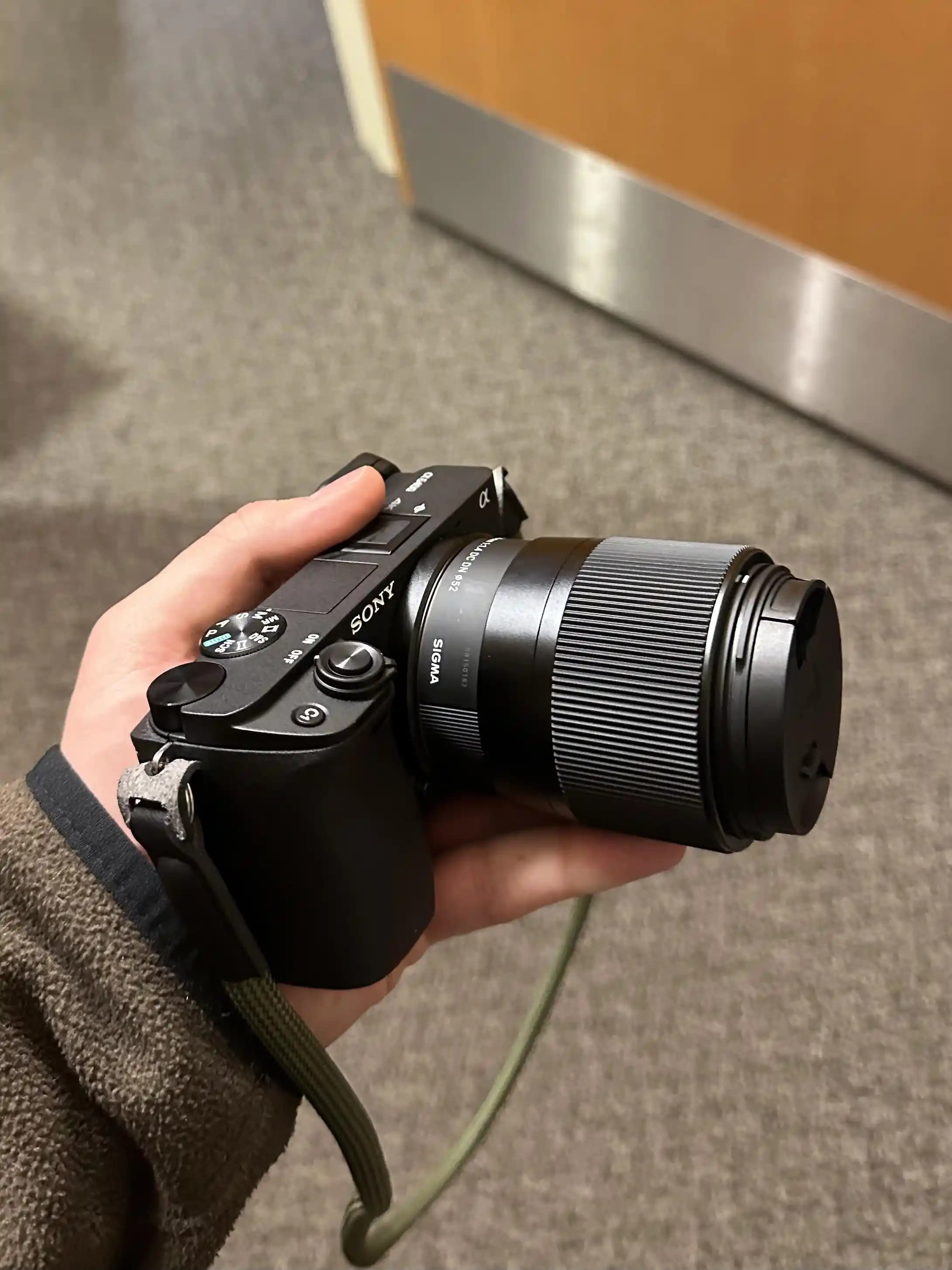 Roma'da Kamera Taşıma Güvenliği: Pratik Öneriler ve Koruma Yöntemleri