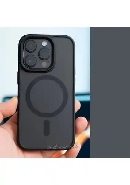 Apple iPhone 15 Pro Max için Moveteck Kılıfı: Şık ve Güçlü Koruma Özellikleri