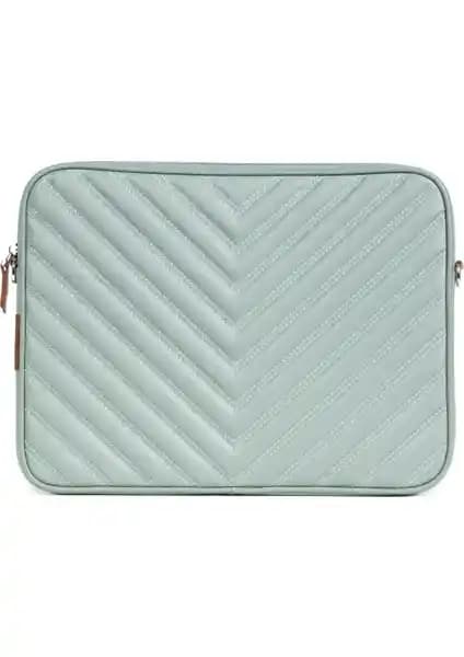 Necati MacBook Kılıfı Bej 13.3 ve 14 İnç Laptoplar İçin Dayanıklı ve Şık Koruma Çözümü