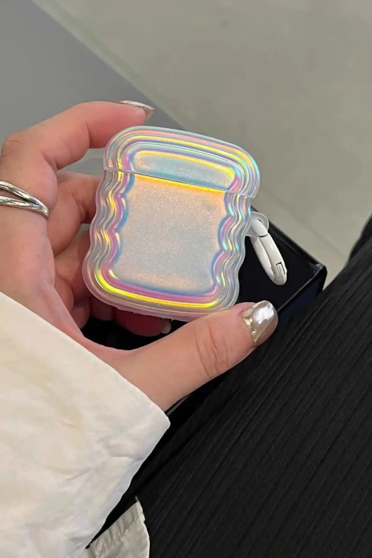 Apple AirPods 2. Nesil İçin En İyi Kulaklık Kılıfı Karşılaştırması