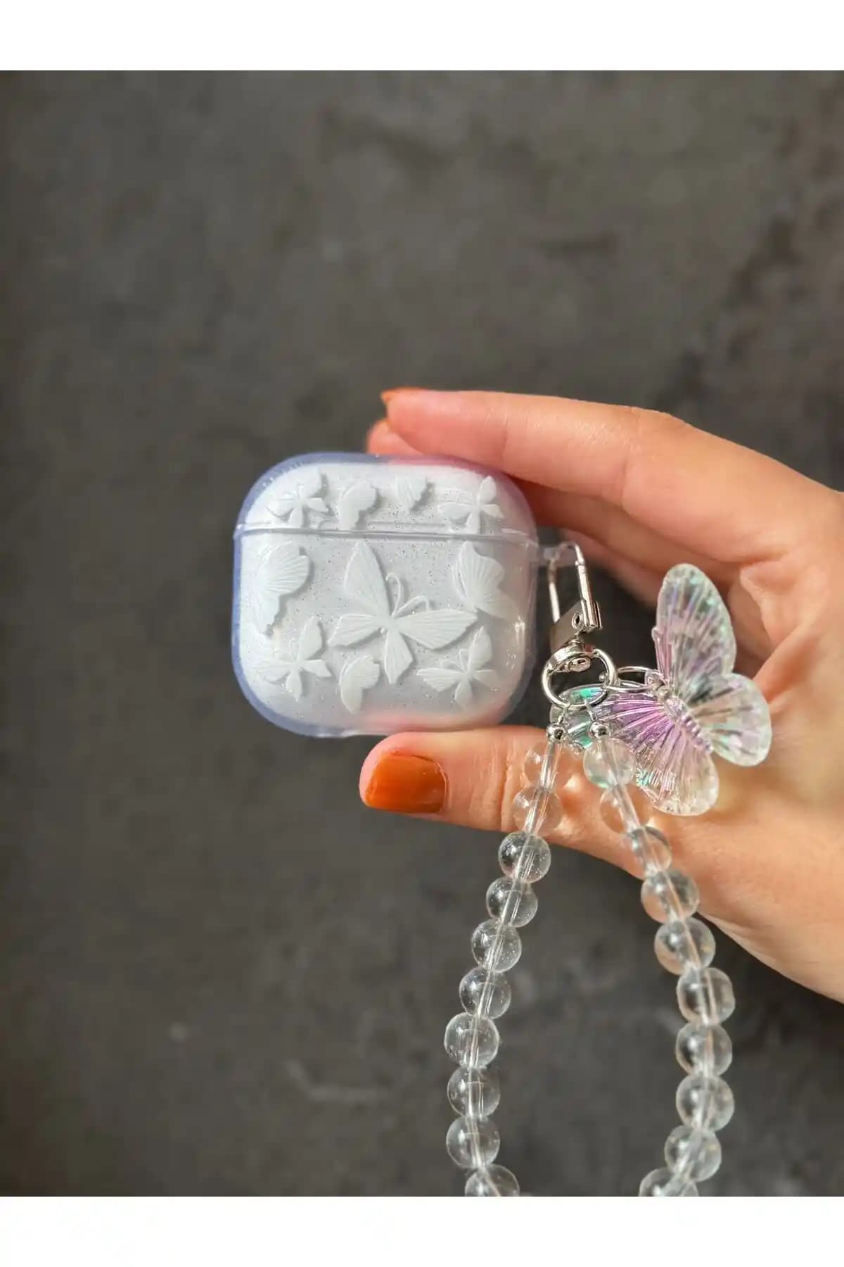 Apple AirPods 4. Nesil İçin En İyi Kulaklık Kılıfı Karşılaştırması ve Seçim Rehberi