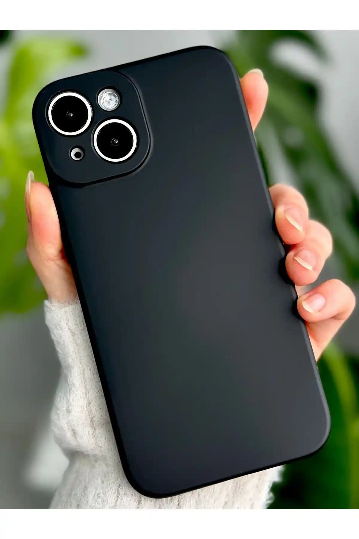 Go Aksesuar iPhone 13 ve 14 Uyumlu Kadife İç Yüzeyli Kılıf Karşılaştırması